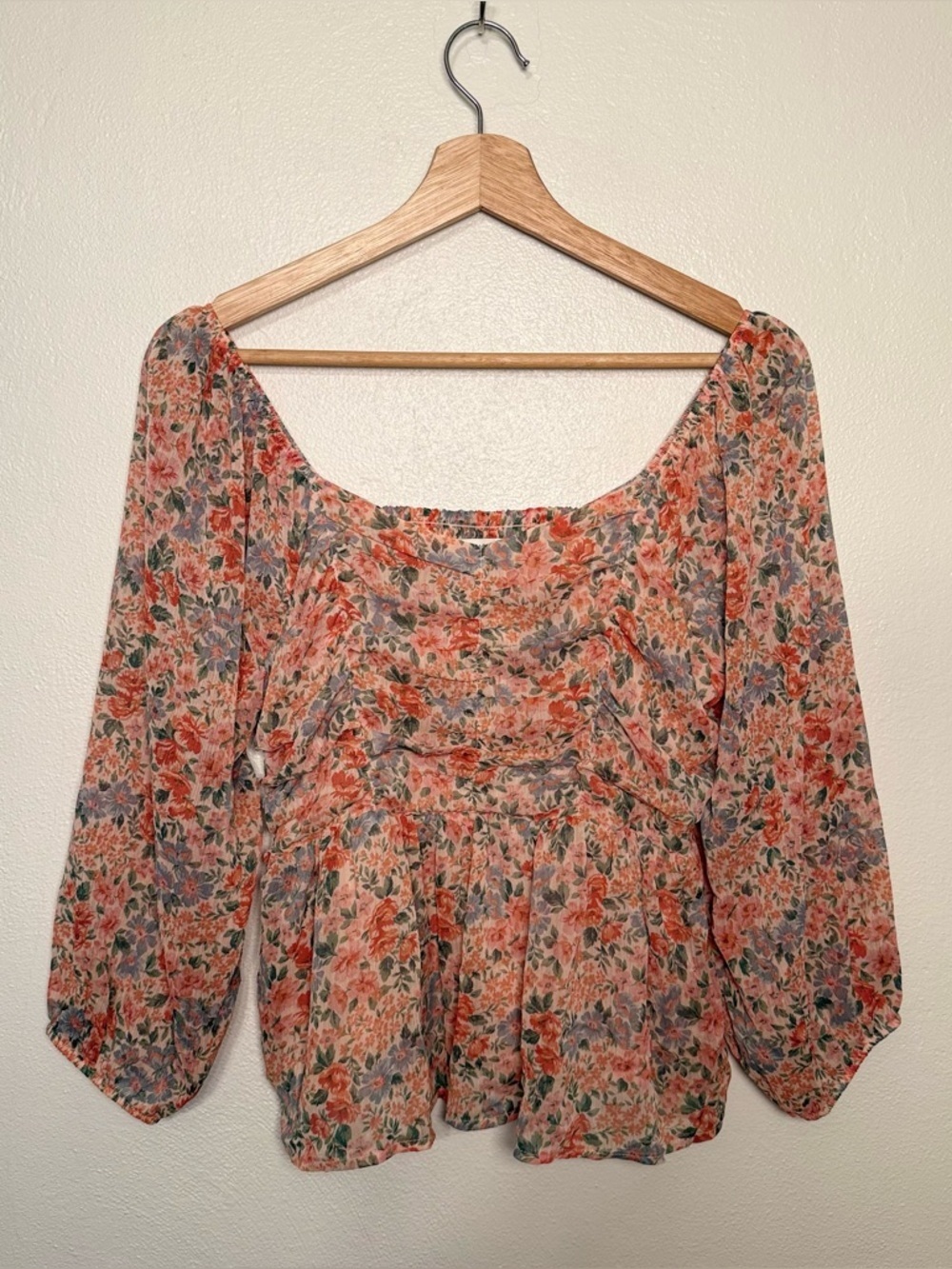 American Eagle Off-the-Shoulder Flowy Floral Smocked Boho Blouse Medium